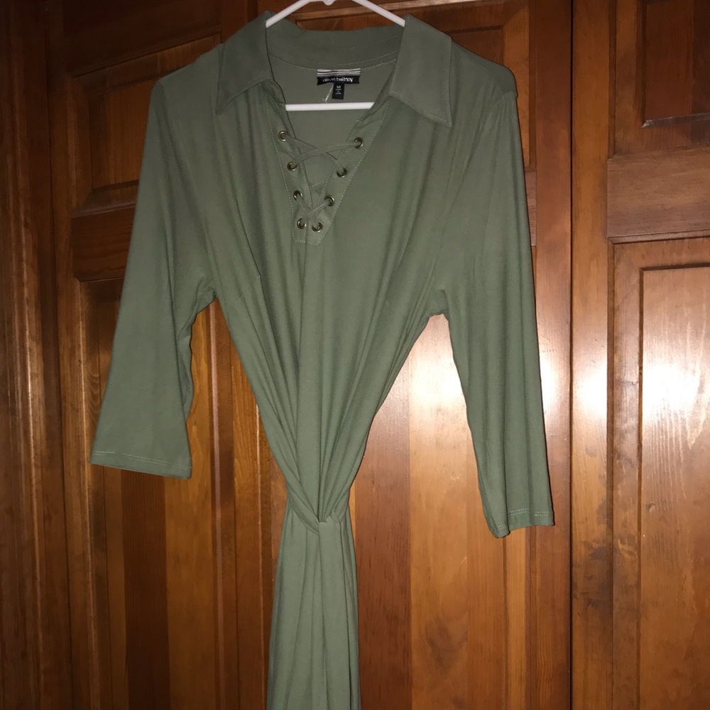 Women’s dress